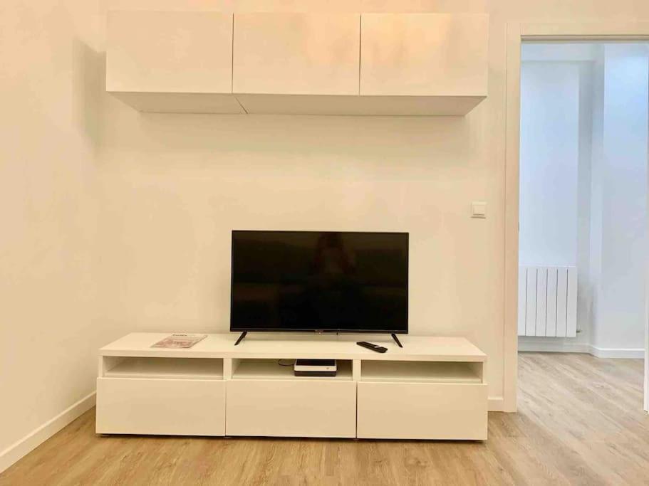 Alhondiga Flat By Next Stop Bilbao Buitenkant foto